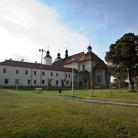 Sw. Norberta Szálloda Nowe Brzesko