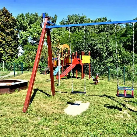 Szálloda Sw. Norberta Nowe Brzesko