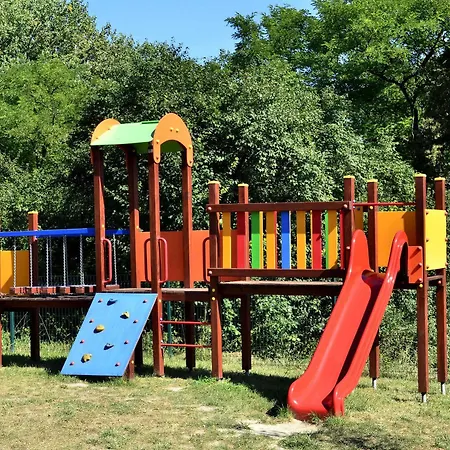 Szálloda Sw. Norberta Nowe Brzesko