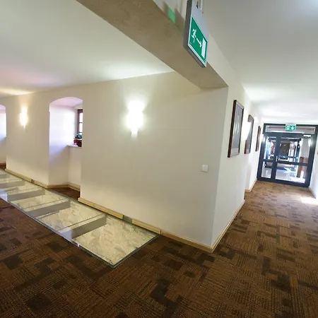 Szálloda Sw. Norberta 3*