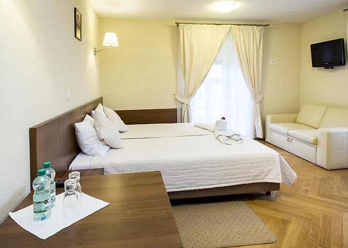 Sw. Norberta Отель 3*