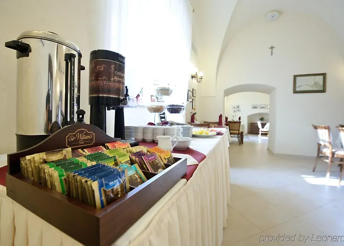 Sw. Norberta Отель