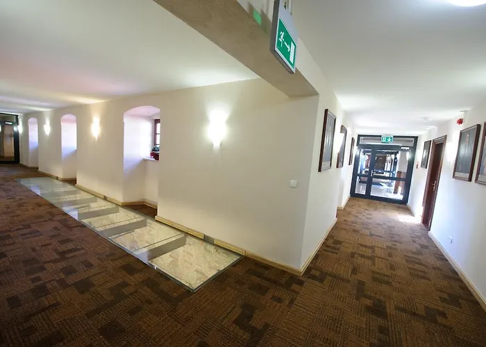 Отель Sw. Norberta 3*